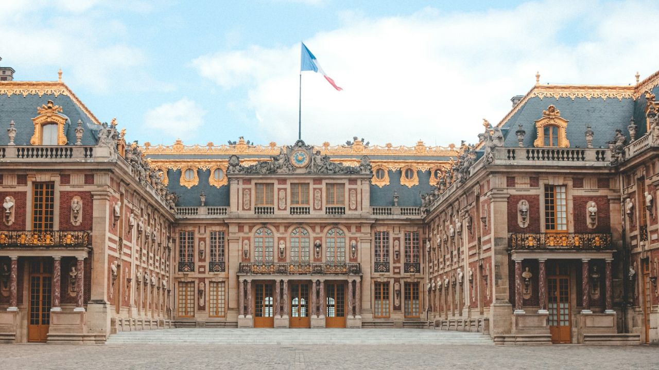Versailles